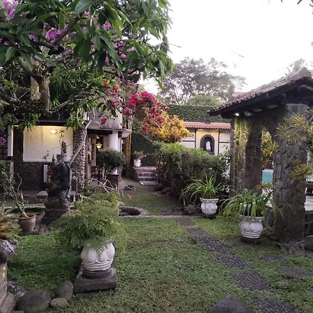 Adams Homestay Pangandaran Eksteriør bilde