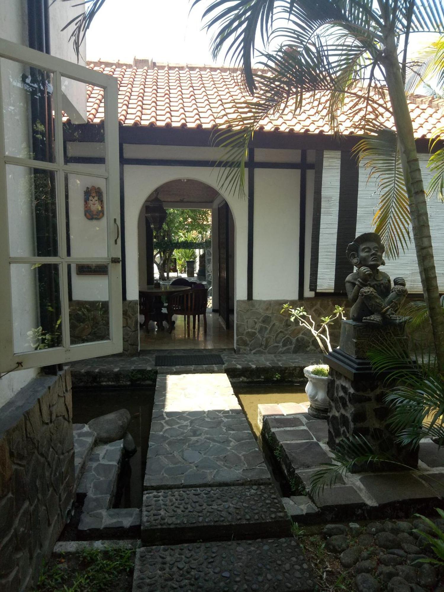 Adams Homestay Pangandaran Eksteriør bilde