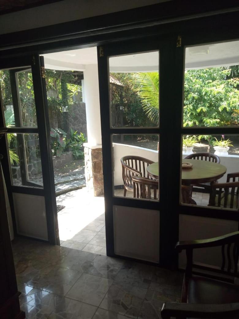 Adams Homestay Pangandaran Eksteriør bilde